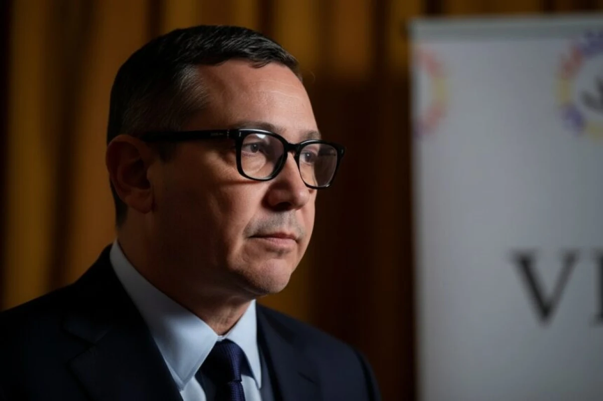 Victor Ponta și Diana Buzoianu în declarații publice privind criza apei